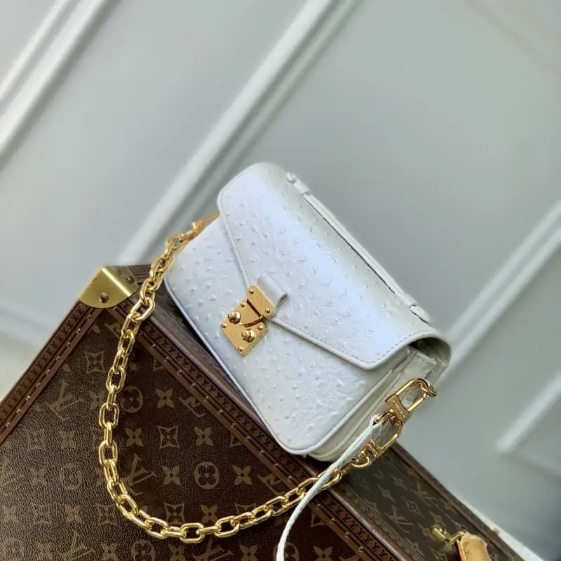 N85902 White 21.5x13.5x6cm High Quality Bags - Image 2