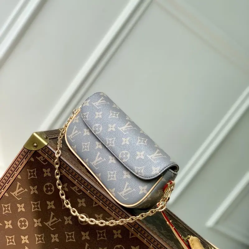 M12778 23.5x12x4.5cm High Quality Bags - Image 2