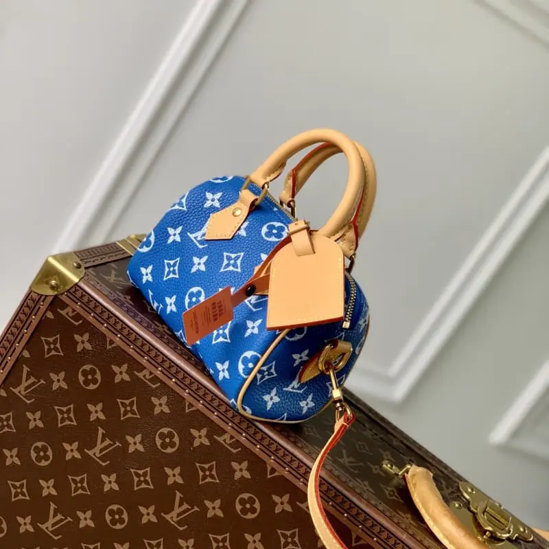 M24419 Blue 18x12x10cm High Quality Bags - Image 2