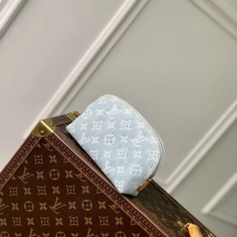 M83616 HH36 19x12x6cm High Quality Bags - Image 2