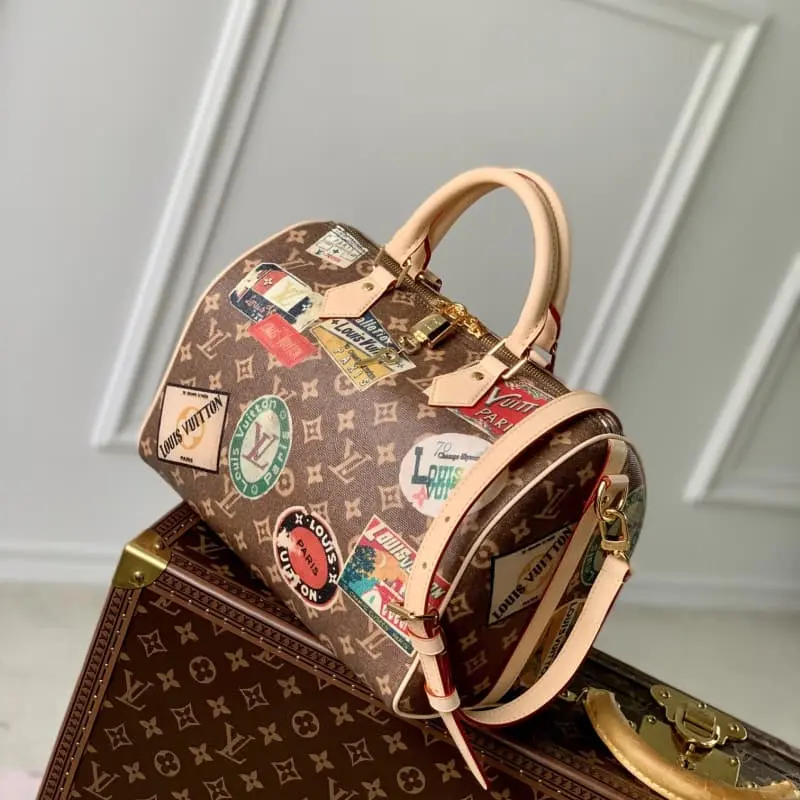 M47087 30x21x17cm High Quality Bags - Image 2