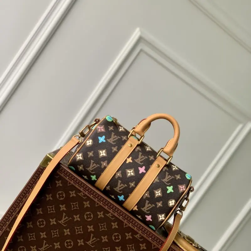 M24849 25x15x11cm High Quality Bags - Image 2