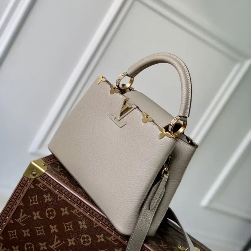 M24567 27x18x9cm High Quality Bags - Image 2