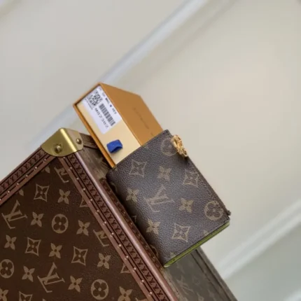 M82382 Green 9x11.5x1.5cm High Quality Bags