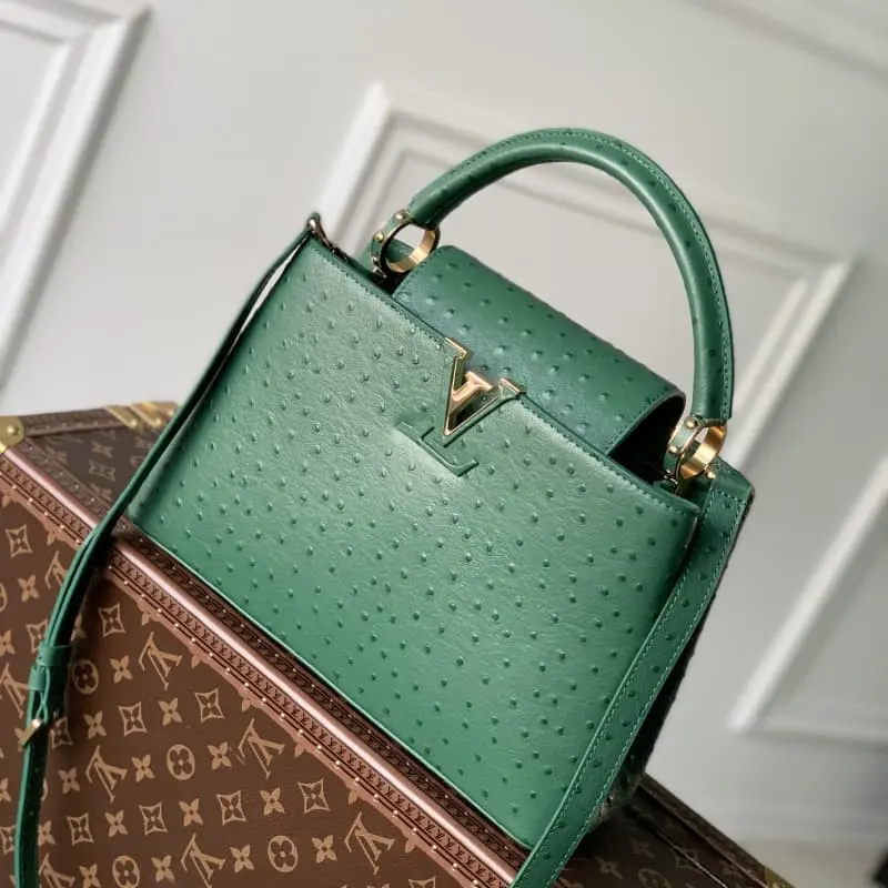 M93483 S1 31.5x20x11cm High Quality Bags