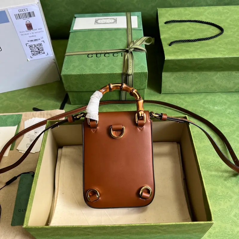 702106 CM 5 High-Quality Bags - Image 2