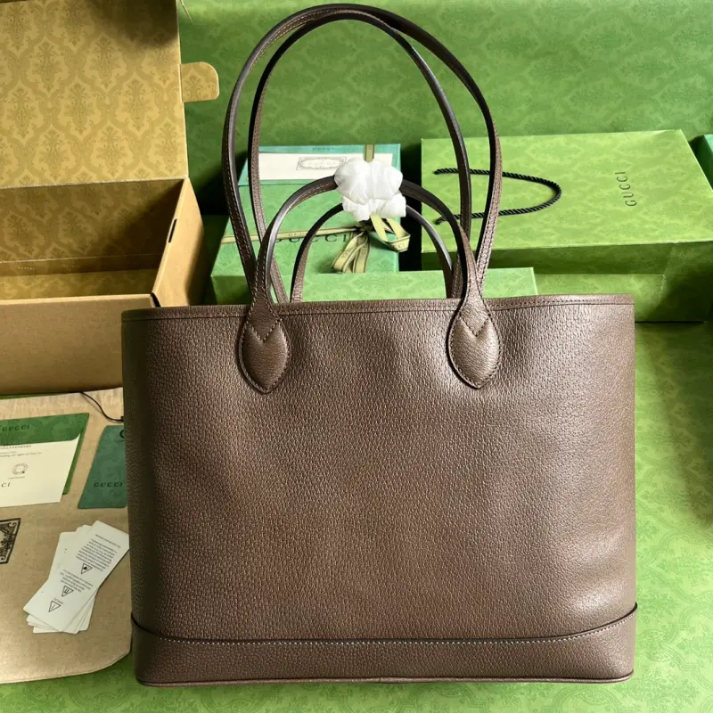 739730 CM 2 High-Quality Bags - Image 2