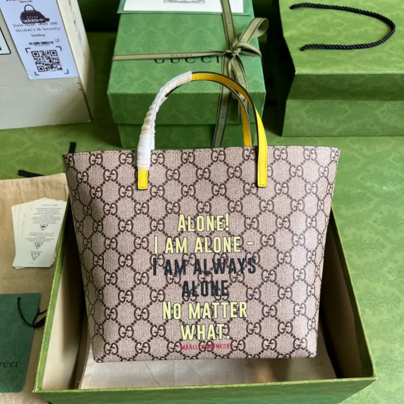 410812 CM 9 High-Quality Bags - Image 2