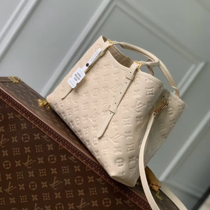 M11463 S1 31x21.5x13cm High Quality Bags - Image 2