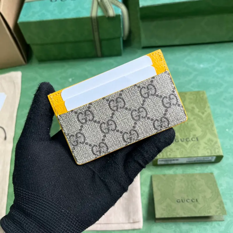 768248 CM 5 High-Quality Bags - Image 2