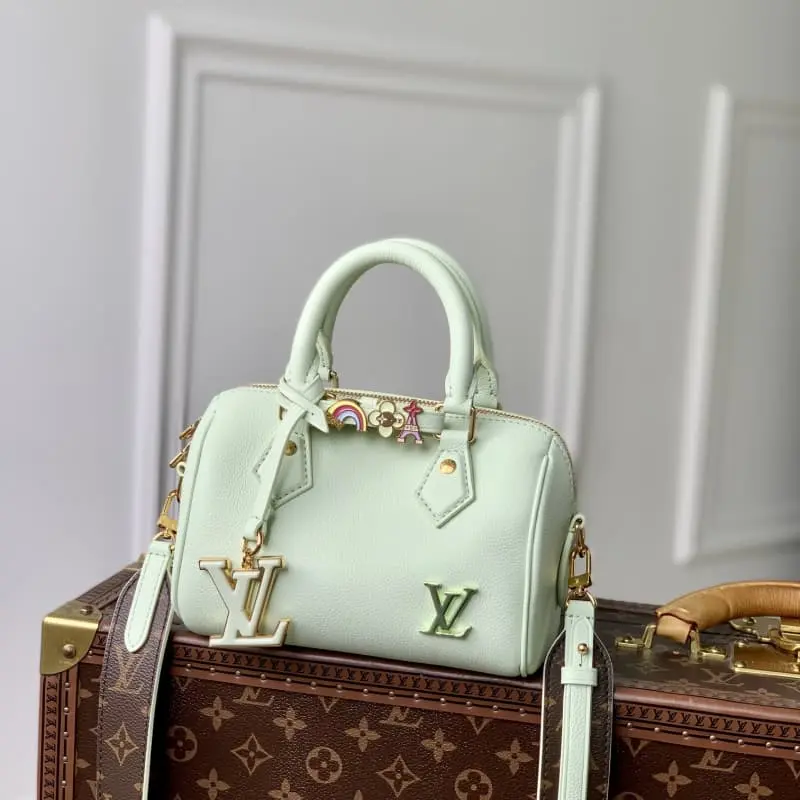 M24605 18x12.5x11cm High Quality Bags