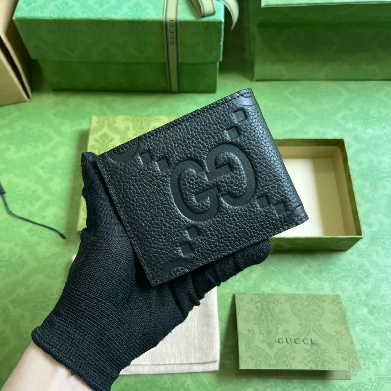 739475 CM 4 High-Quality Bags - Image 2