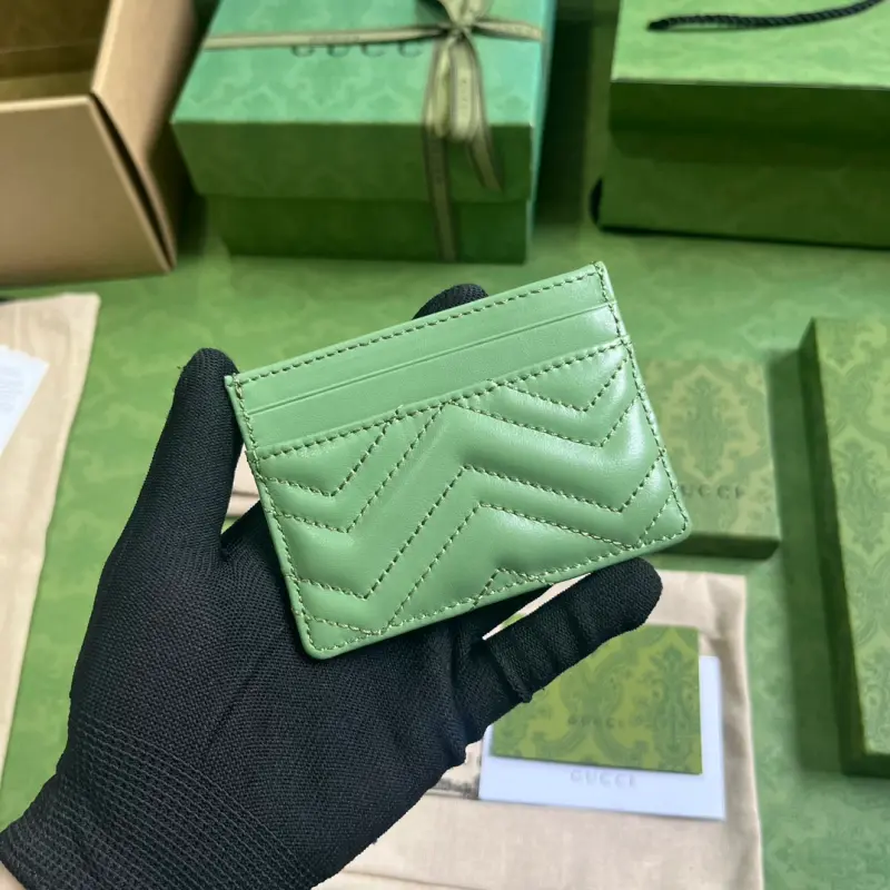 443127 CM 5 High-Quality Bags - Image 2