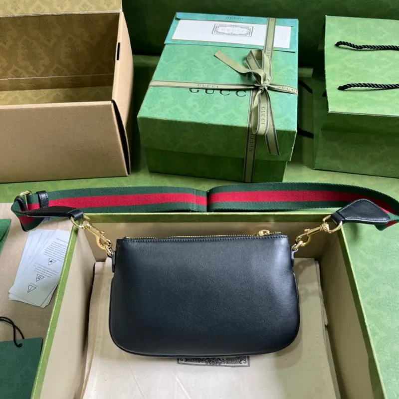 724599 CM 1 High-Quality Bags - Image 2