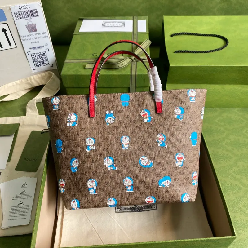 410812 CM 19 High-Quality Bags - Image 2