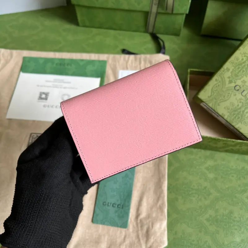 701009 CM 1 High-Quality Bags - Image 2