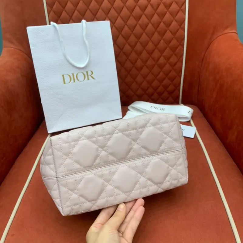 ML176 3 High Quality Bags - Image 6