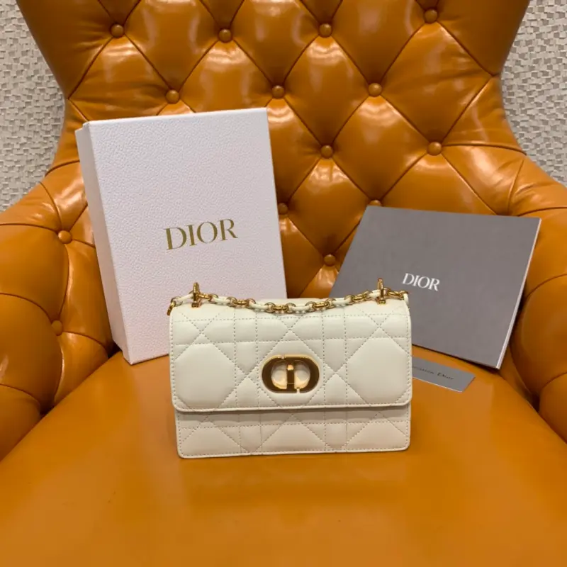 ML101 White High Quality Bags