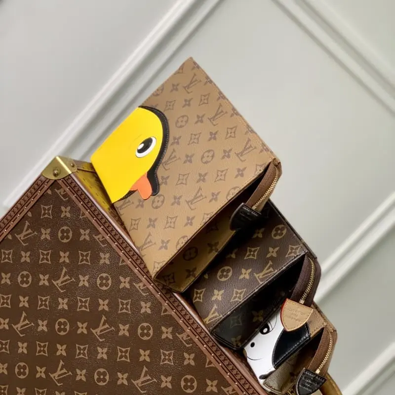 M11254 25x20x5.5cm High Quality Bags - Image 2