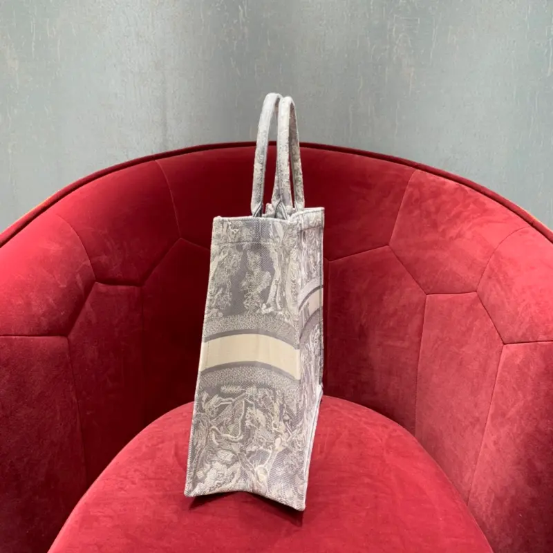 ML13 3 High Quality Bags - Image 3