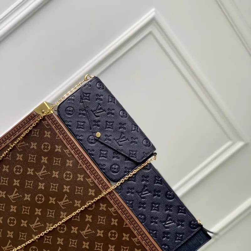 M83589 21x12x3cm High Quality Bags