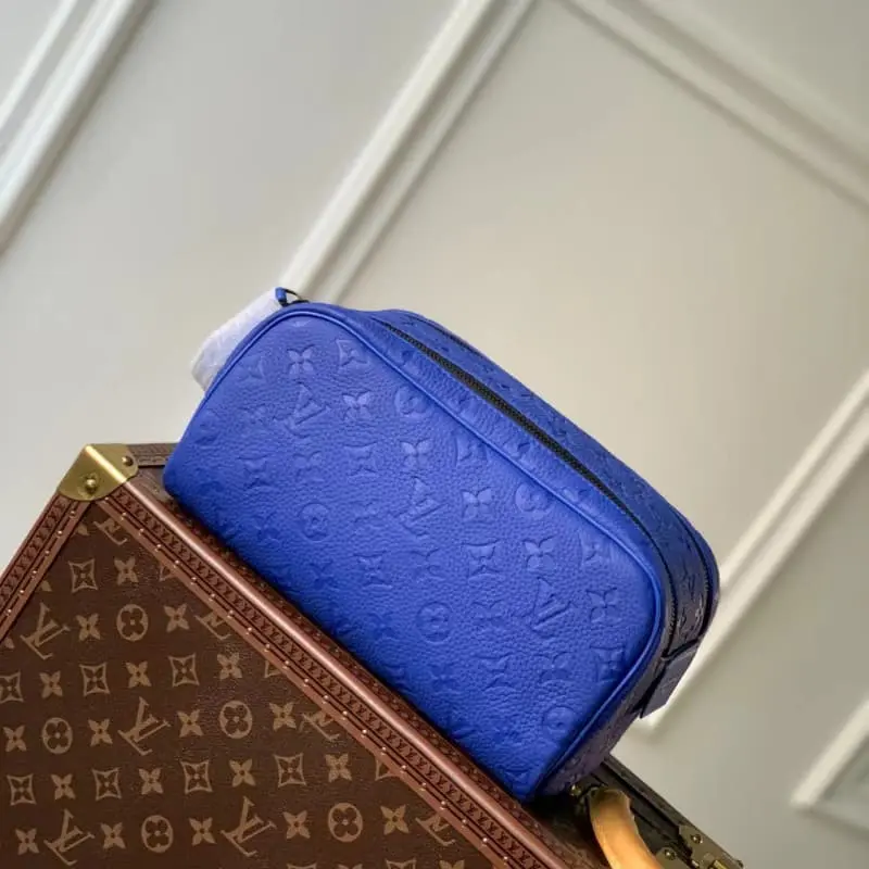 M82576 Leather S4 28x15x16.5cm High Quality Bags