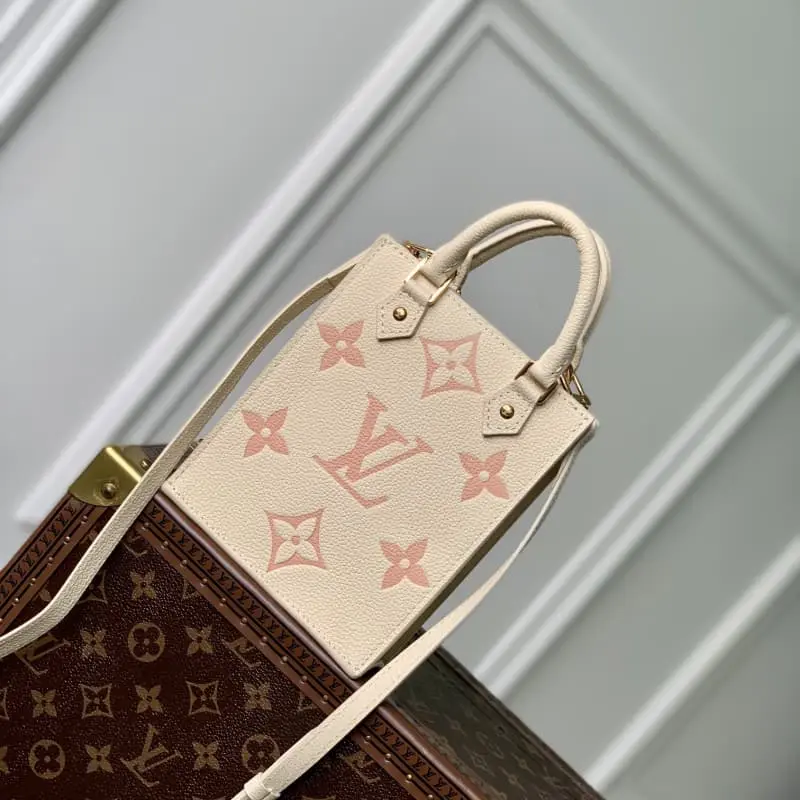 M69442 S1 14x17x5.5cm High Quality Bags