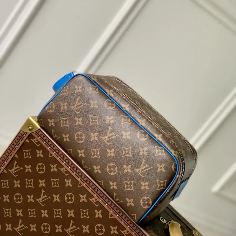 M47528 S2 28x16x13cm High Quality Bags