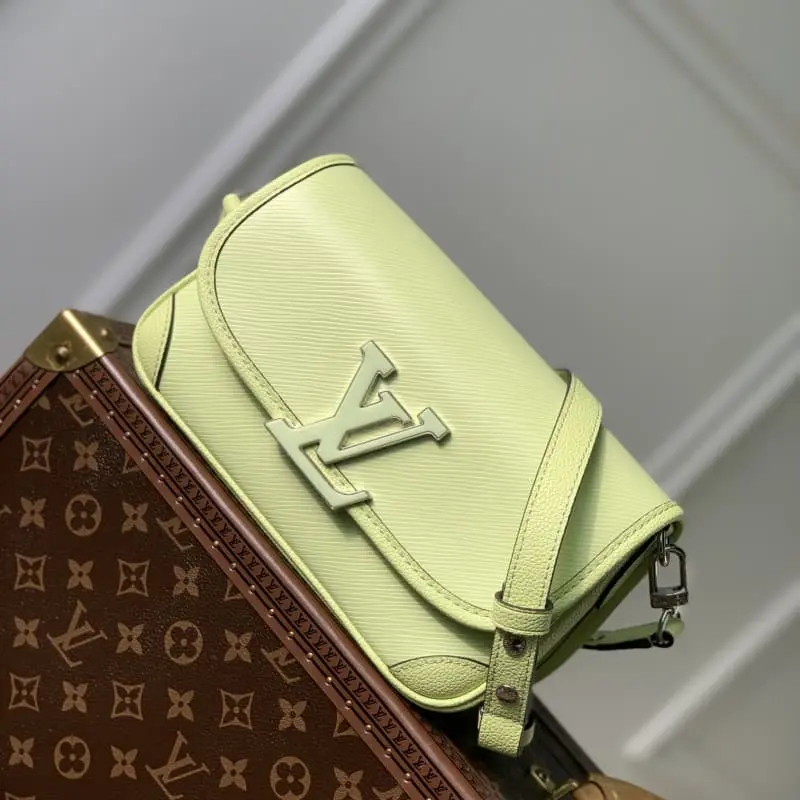 M59386 Apple Green 24.5x15.5x9cm High Quality Bags