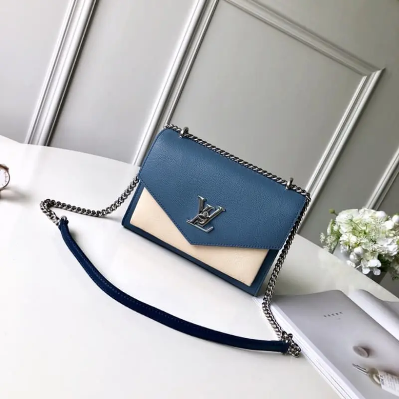 M51415 22.5x17x5.5cm High Quality Bags