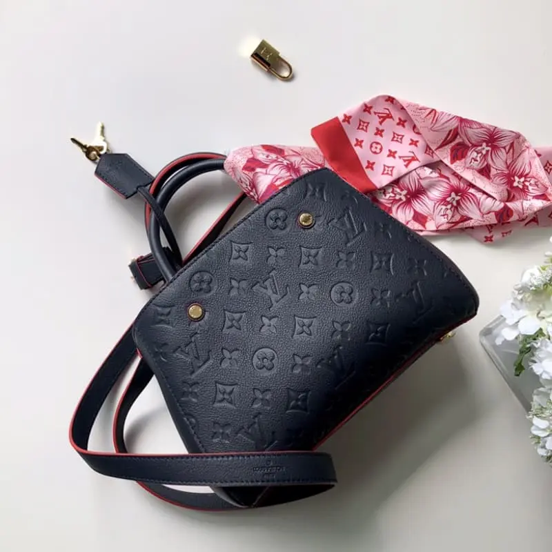 M41053 29x20x13cm High Quality Bags