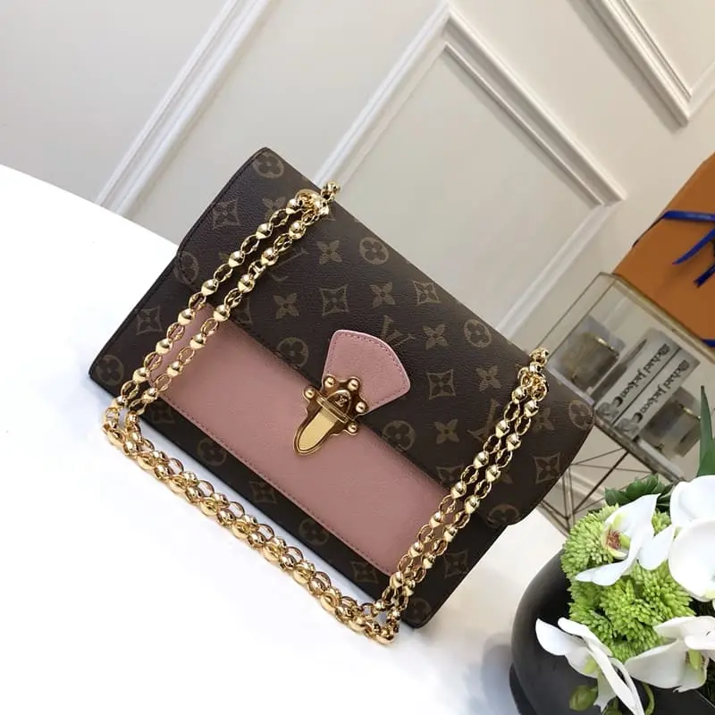 M43475 27x20x10cm High Quality Bags
