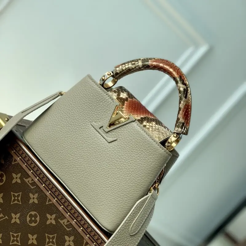 M81310 Khaki with python leather 21x14x8cm High Quality Bags