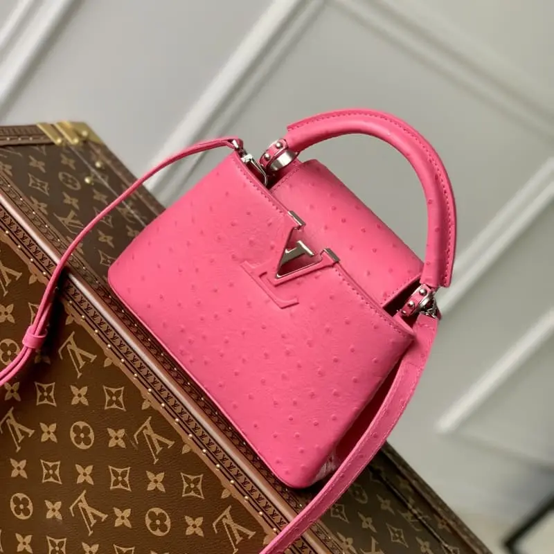 M93483 21x14x8cm High Quality Bags