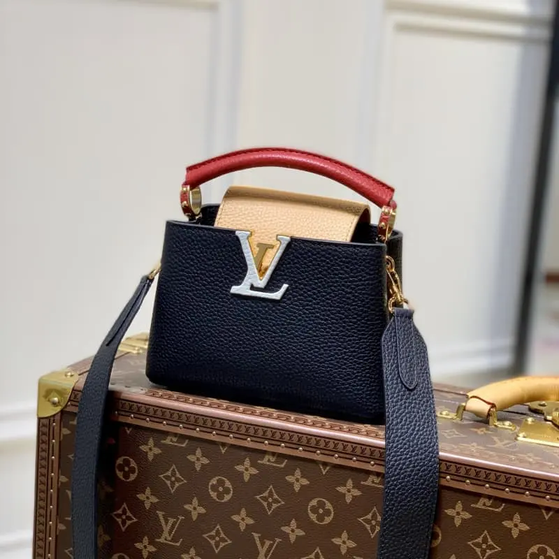 M20704 21x14x8cm High Quality Bags