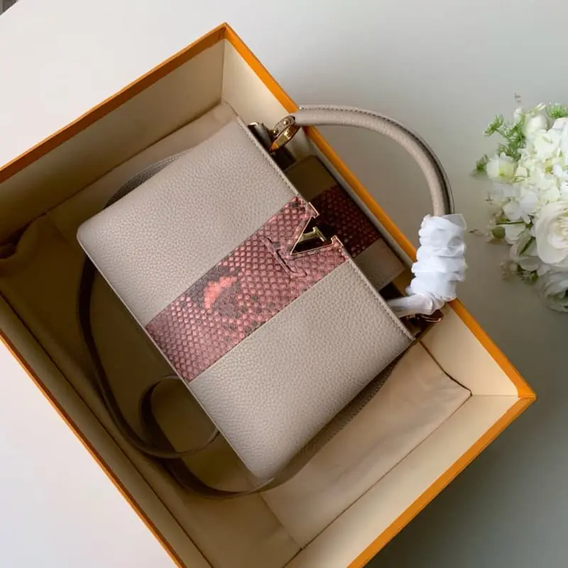 M90199 S1 27x21x10cm High Quality Bags