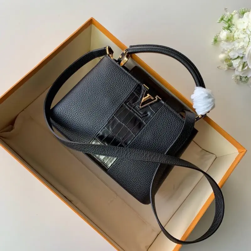 M94755 27x21x10cm High Quality Bags