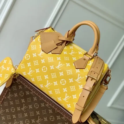 M13914 22.5x18x32cm High Quality Bags