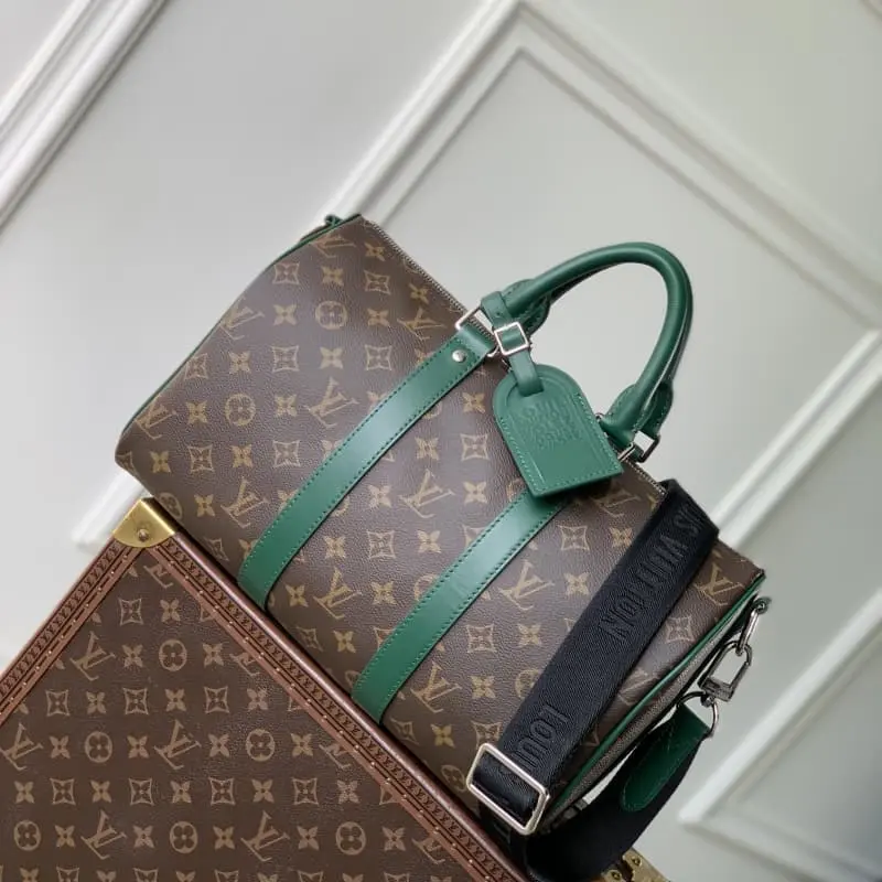M12765 Green 21x16x34cm High Quality Bags