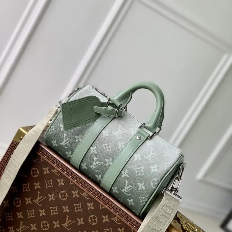 M11591 Green 25x15x11cm High Quality Bags