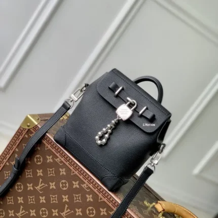 M11637 16.5x20x8.5cm High Quality Bags