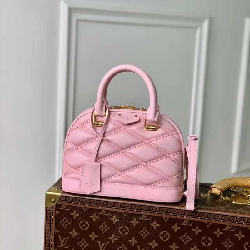 M23666 S2 23.5x17.5x11.5cm High Quality Bags