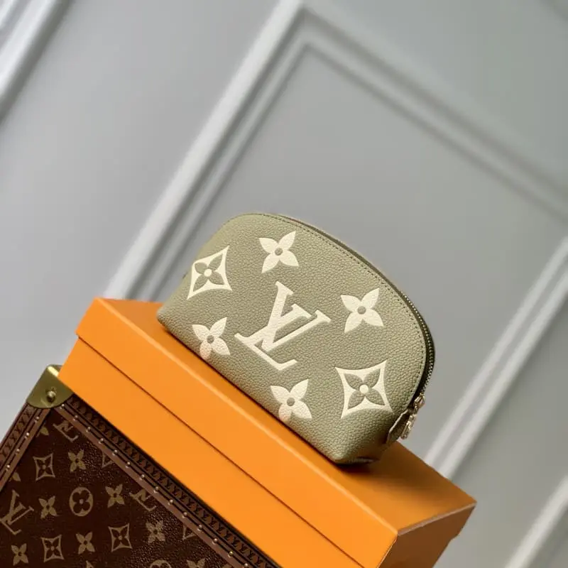 M82493 Green 17x12x6cm High Quality Bags