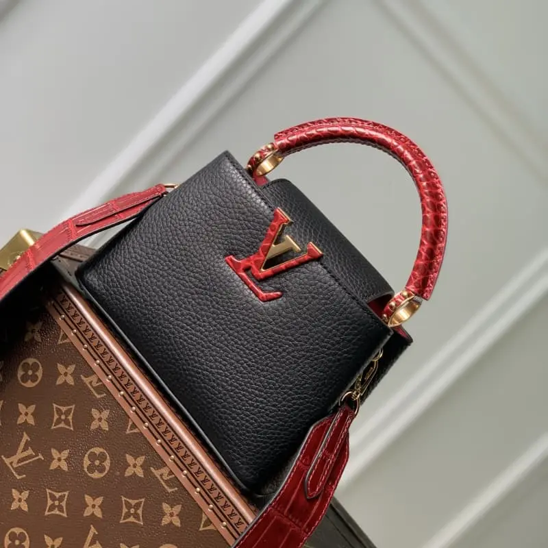 M91697 Burgundy 21x14x8cm High Quality Bags