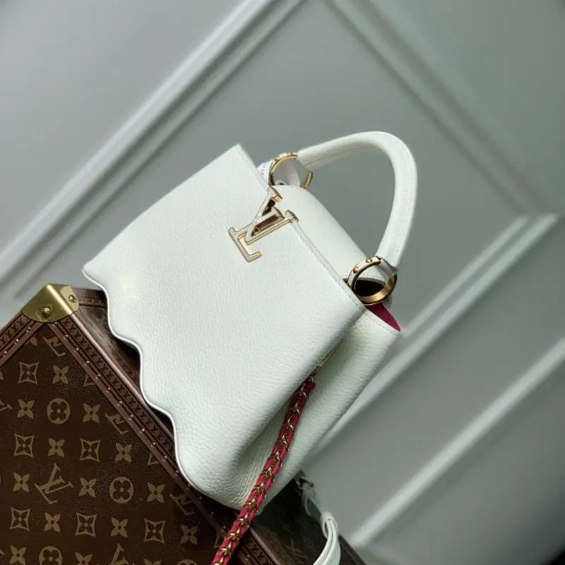 M22122 White 27x18x9cm High Quality Bags - Image 2