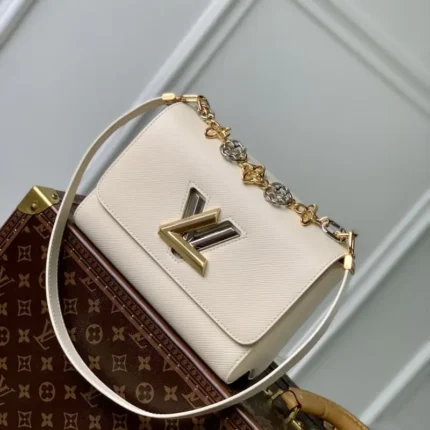 M22774 Beige 23x17x9.5cm High Quality Bags