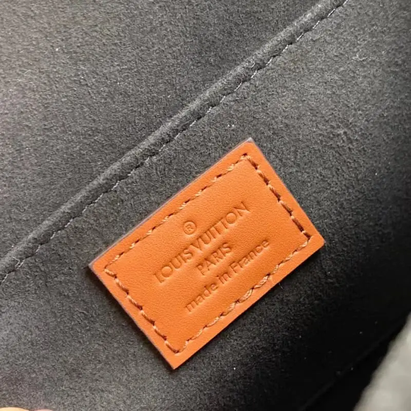 M45959 20x15x9cm High Quality Bags