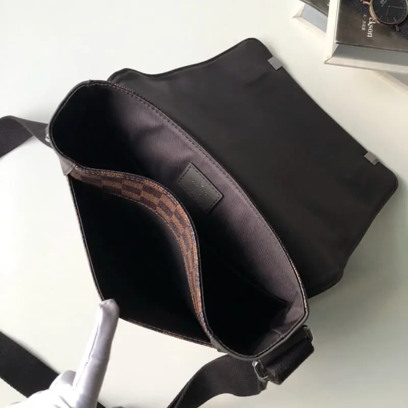 N41031 25x22x8cm High Quality Bags