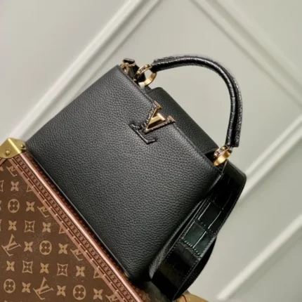 M91697 Black Small 27x18x9cm High Quality Bags