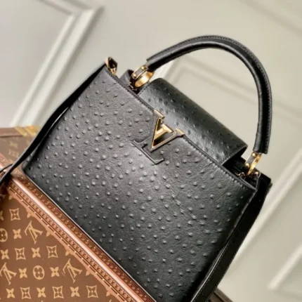 M93483 S4 31.5x20x11cm High Quality Bags